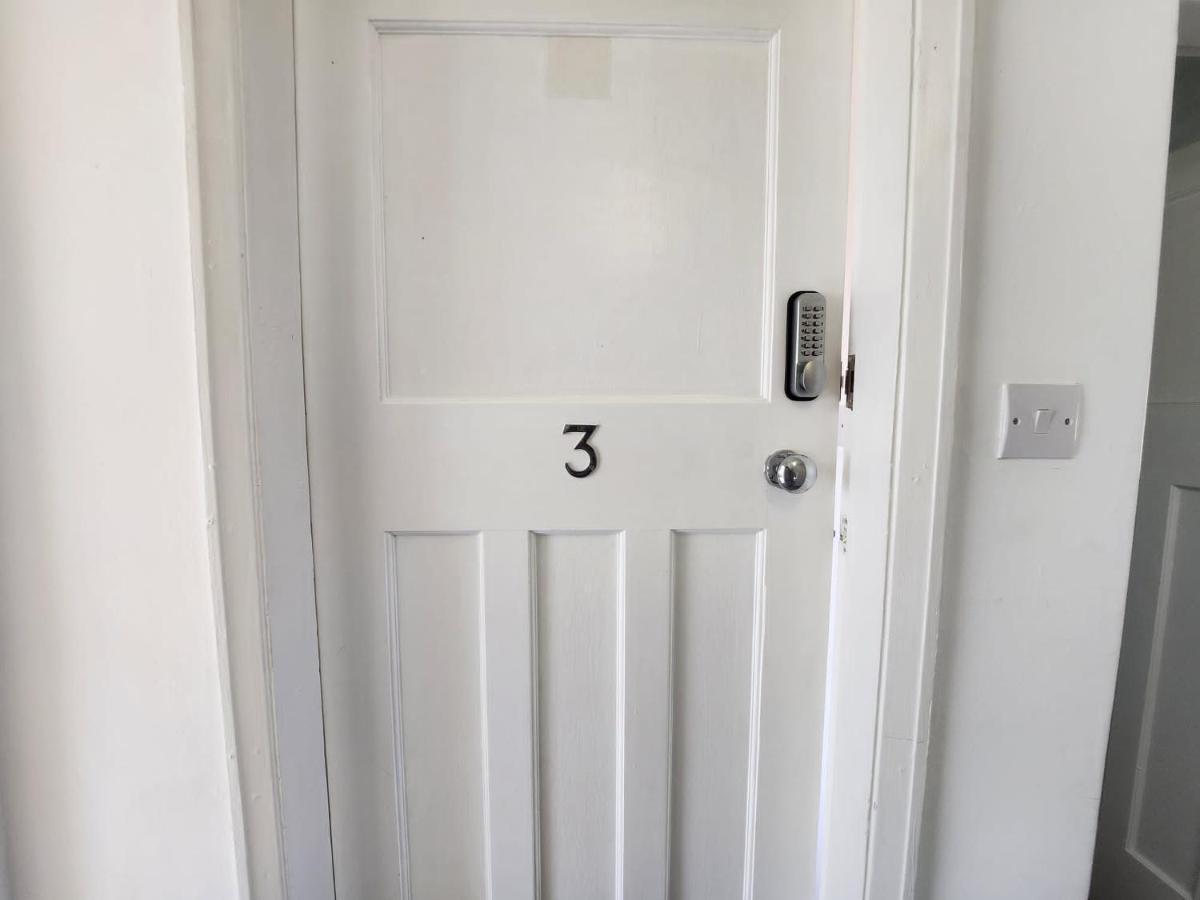 Solihull Shared House Acocks Green ภายนอก รูปภาพ